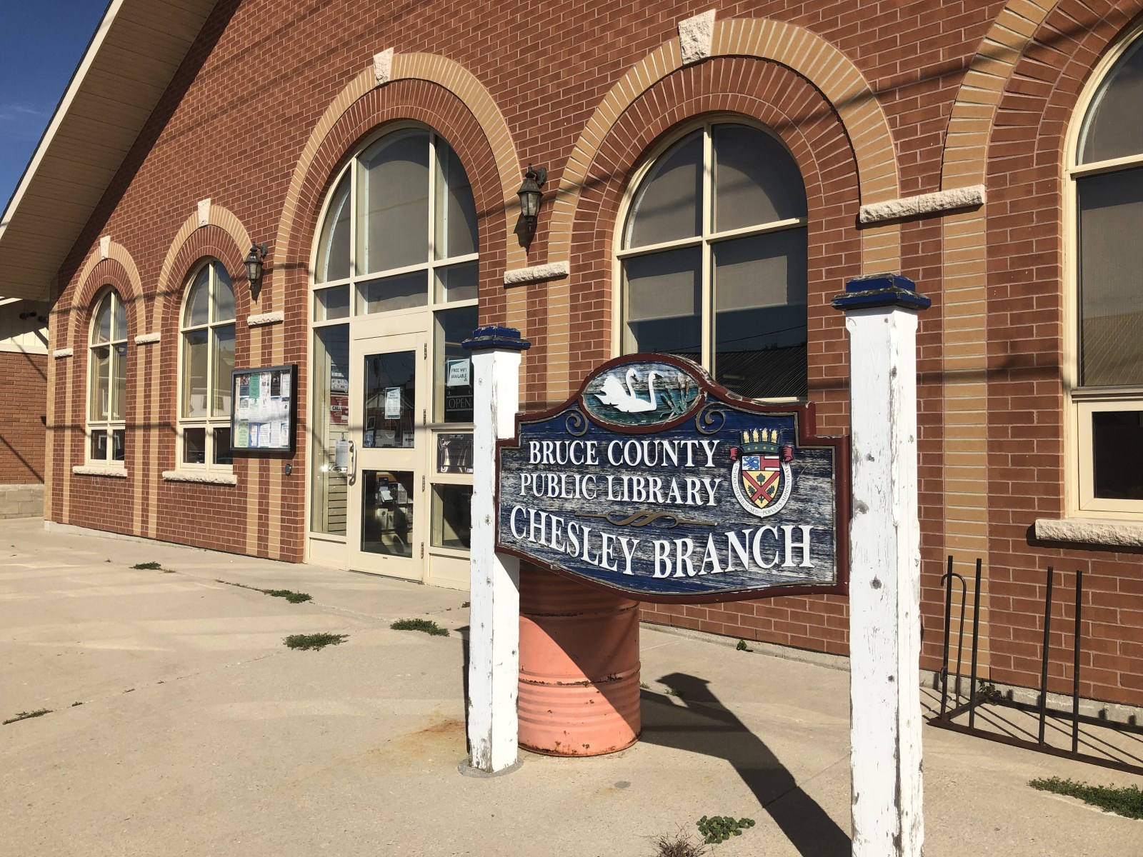 Chesley Library